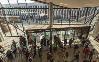 Stock photo: Students in WU's Teaching Center