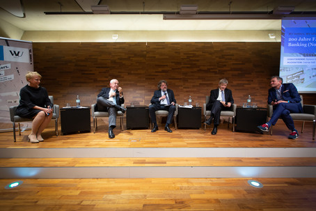 Podiumsdiskussion bei der "WU matters. WU talks."-Veranstaltung: 200 Jahre F. W. Raiffeisen: Banking [not] for Profit?!