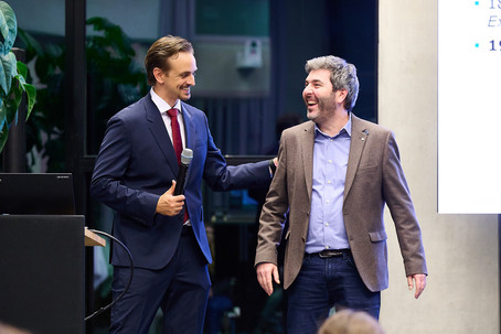 [Translate to English:] kickoff2526