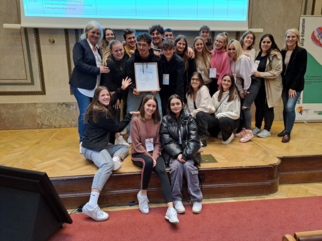 Gruppenfoto Schüler*innengenossenschaft Ried im Innkreis