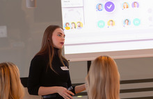 Flashtalk Anastasiia Kamensakaia Deskbird