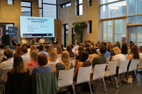 Auditorium im Foyer der EA