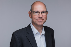 Portrait Klaus Weyerstraß