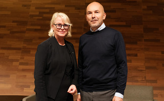 Edeltraud Hanappi-Egger und Christopher Schläffer