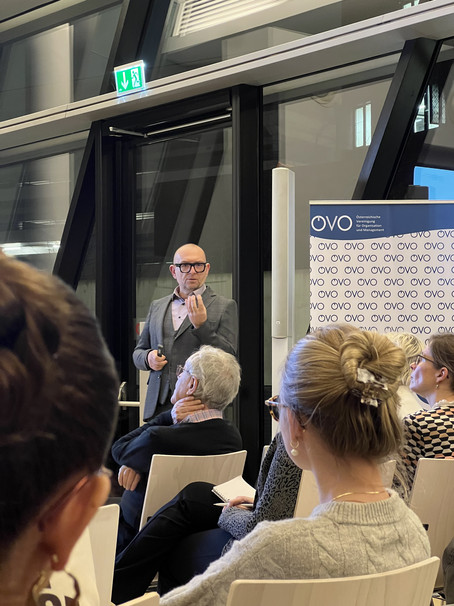 Referent Jürgen Jonke