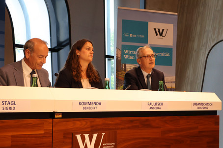 Podium rechts mit Kommenda, Paulitsch und Urbantschitsch