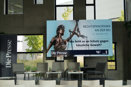 Folie mit Veranstaltungstitel 