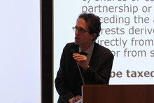 Prof. Alexander Rust während seiner Präsentation