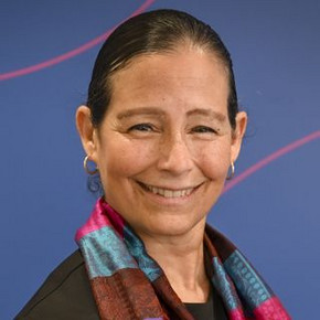 Portrait Ana Elena Schalk