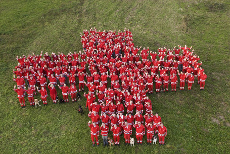 [Translate to English:] MitarbeiterInnen Rotes Kreuz Österreich 