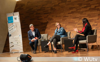 Professor Kamleitner, Nunu Kaller and Andreas Obrecht at the discussion