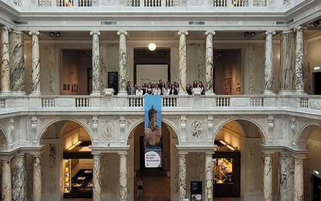 Foto von der Exkursion ins Weltmuseum Wien