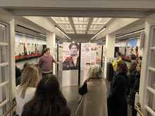 Gruppenbild Ausstellungsbesuch "Käthe Leichtner-Ausstellung im Waschsalon"