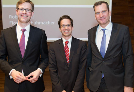 Kert, Schuhmacher, Spitzer