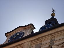 Betriebsausflug Prag - hebräische und römische Ziffern auf einer Uhr