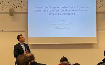 Eric Schwartz starting his presentation in class