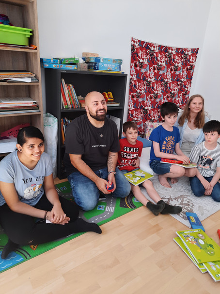 Ali Mahlodji zu Besuch im Haus Amadou