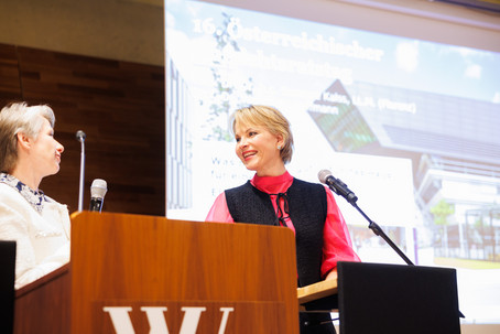 [Translate to English:] Susanne Kalss mit Elina Garanca 