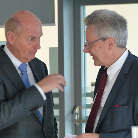 Prof. Dr. Chini und Prof. Dr. Frank bei der Veranstaltung: "EU und Freie Berufe"