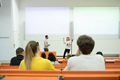 [Translate to English:] 