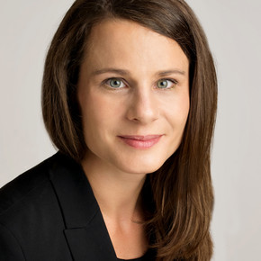 Prof. Dr. Nina Hampl