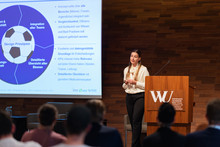 PhD Student Anja Dijakovic presents of her project.
