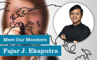 [Translate to English:] Meet Fajar J. Ekaputra