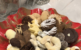 Picture of Christmas cookies.