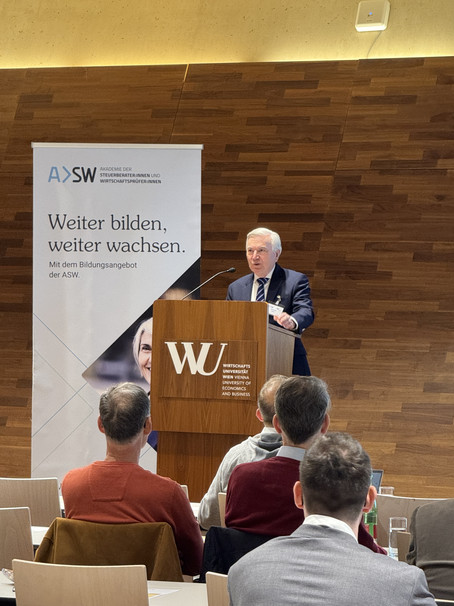 Vortrag von em. Prof. Romuald Bertl