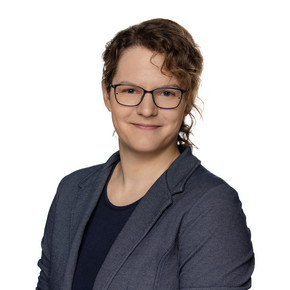 Photo of Henriett Szabo