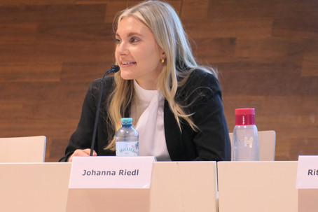 Johanna RIedl