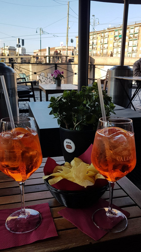 Aperitivo culture