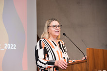 Karin Heitzmann am Podium