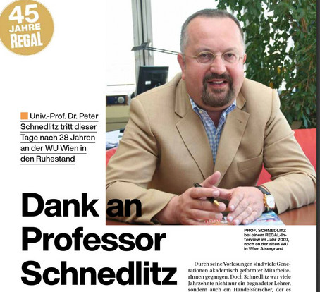 Prof. Schnedlitz im Regal