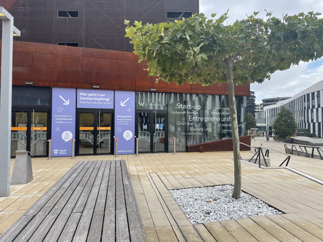 Vaccination center at Campus WU