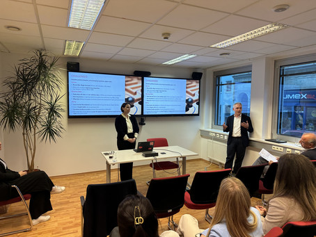 [Translate to English:] To cap off the event, Head of HR Tina Thallinger and Head of Finance Mihael Belic held an Insight Talk on Risk and Opportunities in the CEE Region from an HR & Finance perspective