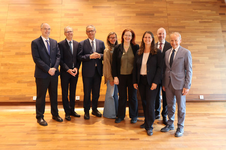 Gruppenfoto mit allen DiskutantInnen