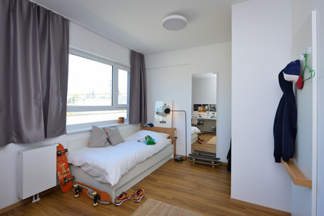 Bedroom, Fritz-Hahn-Gasse 1