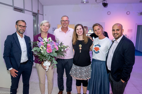 Gäste beim Sommerfest