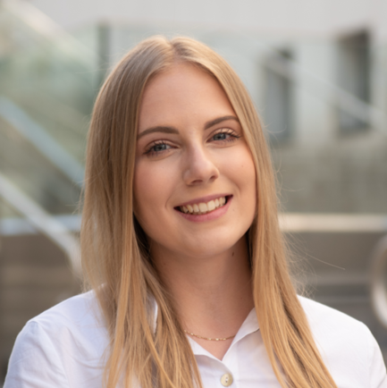 [Translate to English:] Lucie Stiborova photo