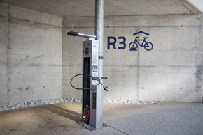 Bike repair station