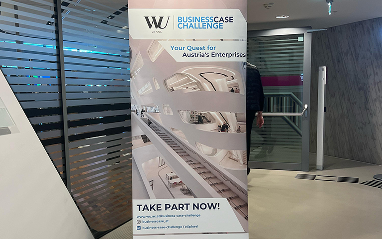 Plakat der Business Case Challenge 2025