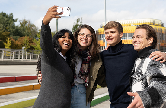 4 students taking a selfie